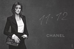 Kristen Stewart 代言香奈儿新款包包广告